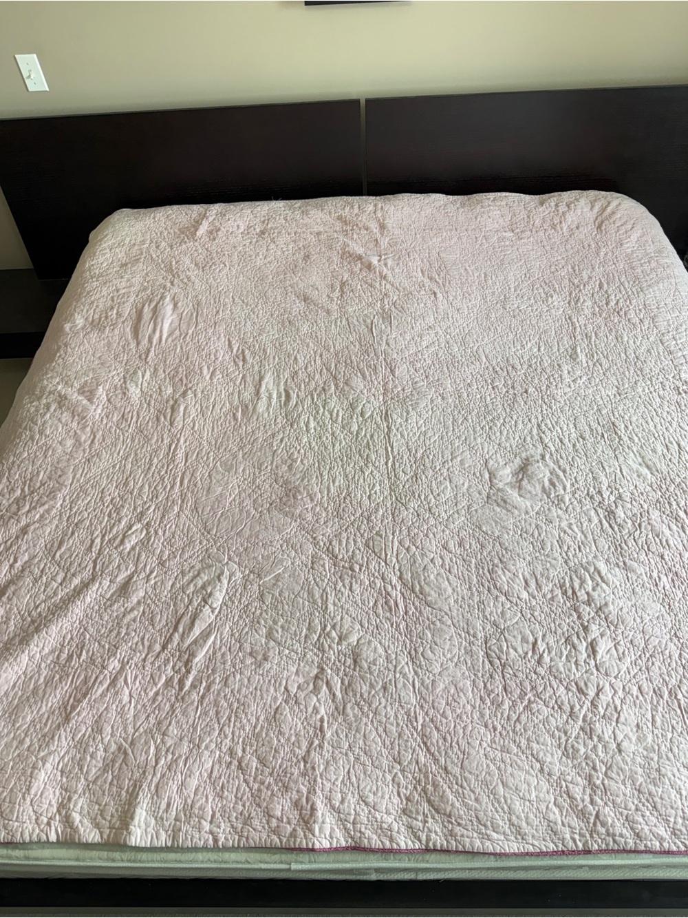 Vintage Bride’s Quilt Style Appliqué Quilt Pastel Cottagecore Floral Coverlet - Picture 13 of 15